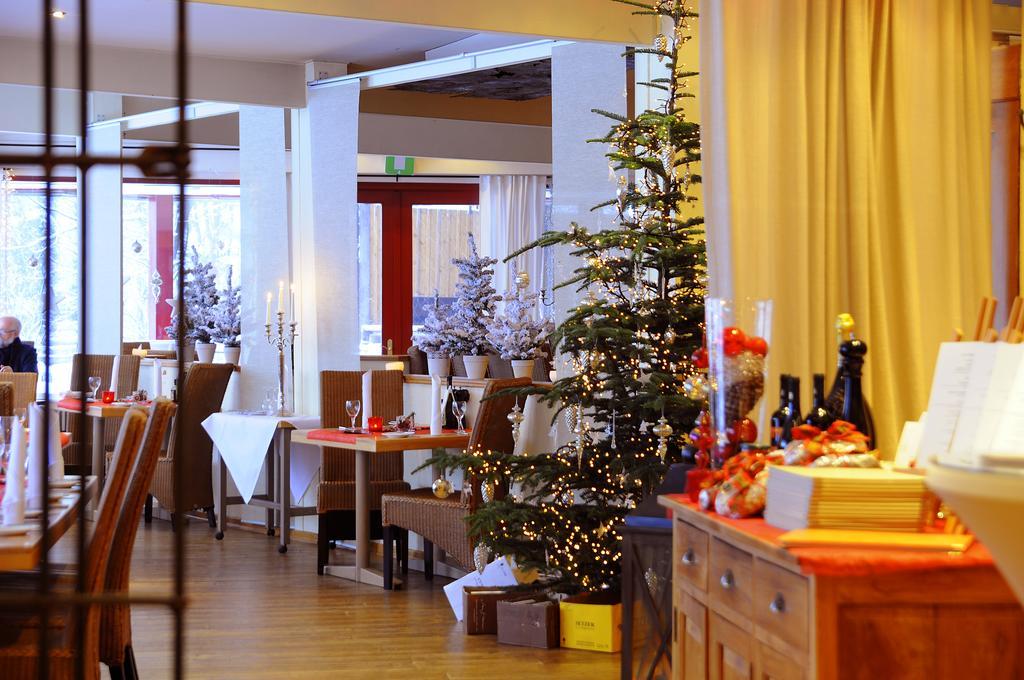 Malteser Komturei Hotel / Restaurant Bergisch Gladbach Eksteriør billede