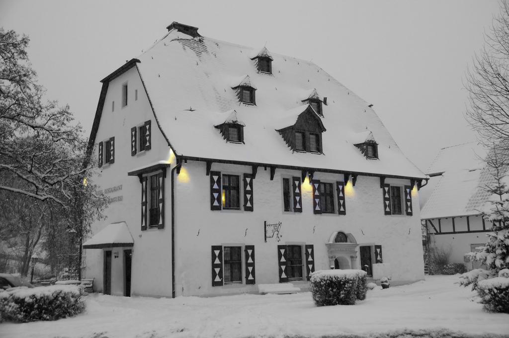 Malteser Komturei Hotel / Restaurant Bergisch Gladbach Eksteriør billede